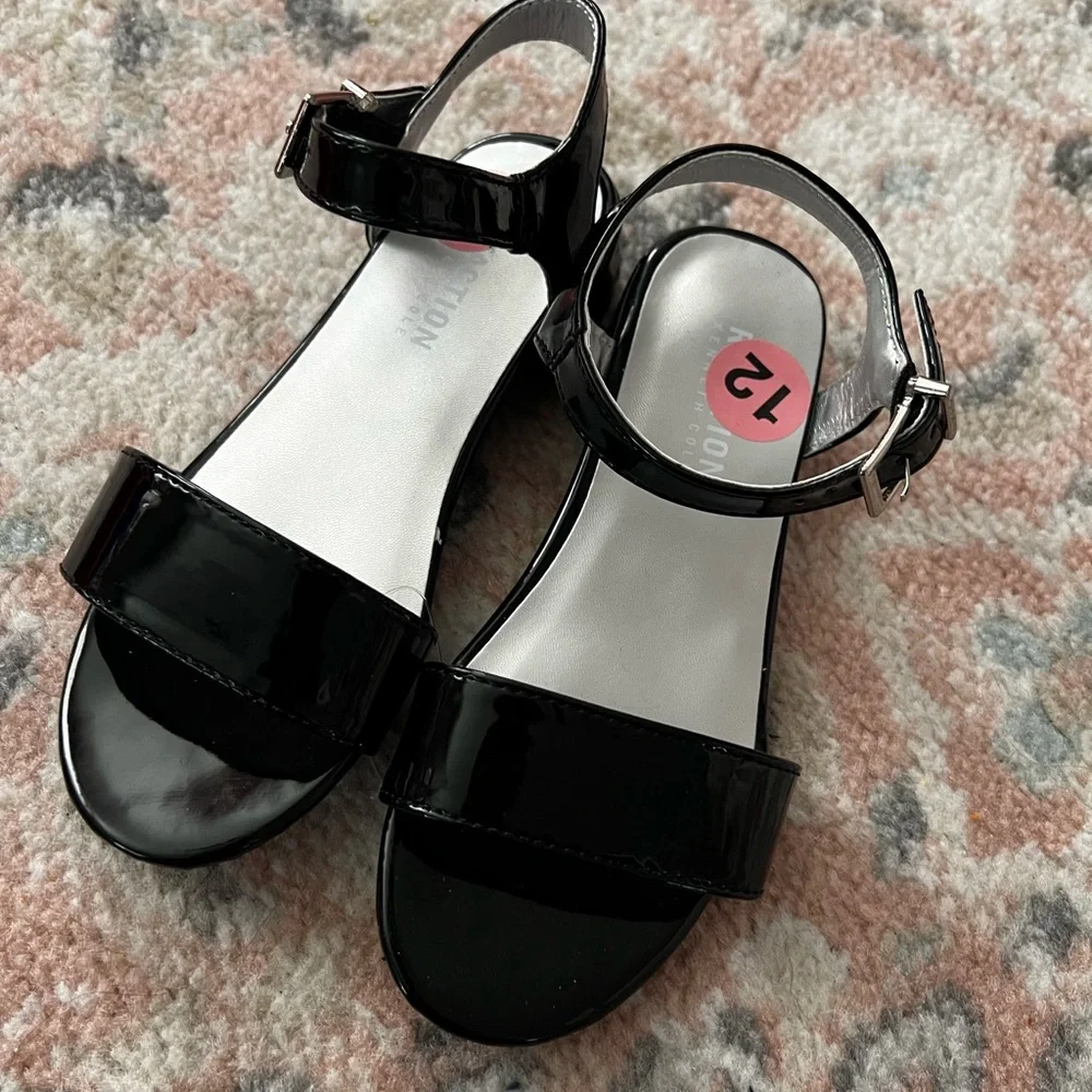 Black Patent Leather Women's Sandals